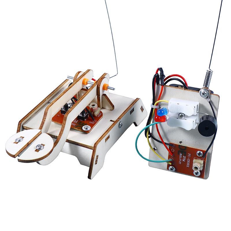 DIY Wireless Transmitter Educational Toy for Ages 7-14, Wooden Interlocking Experimental Kit