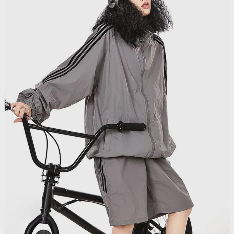 Summer 2024 Breathable Ice Silk Sports Suit: UV-Protective, Korean-Style Two-Piece Jacket
