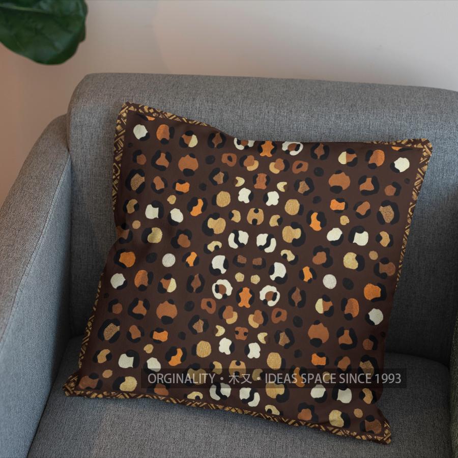 2D Stylish Leopard Art Pillow For Home Decor Pattern Cushion Cover Suitable For Sofa Bedroom Car Pillow Cover