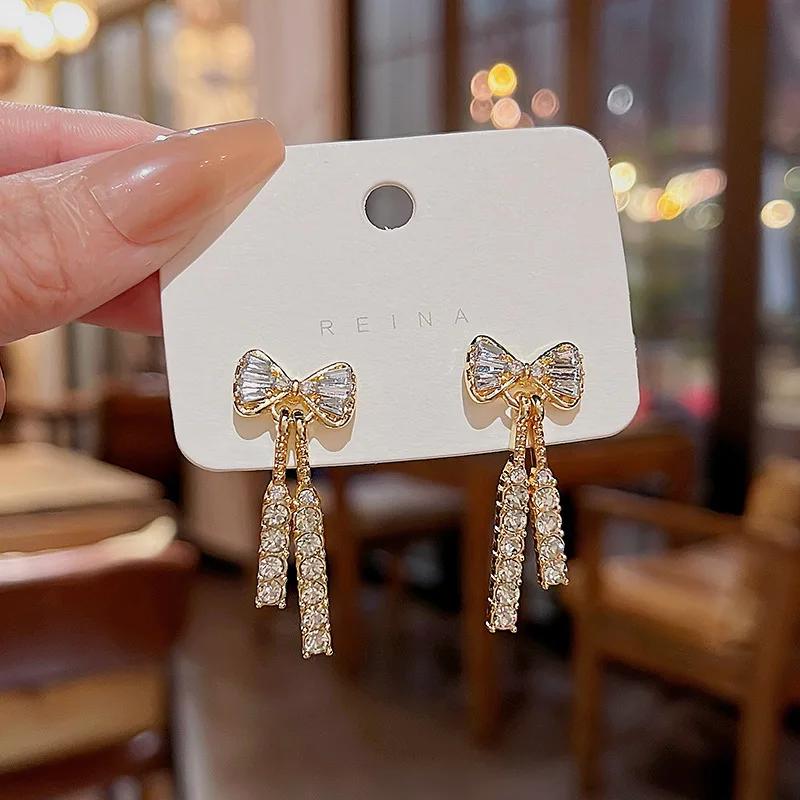 

New Crystal Rhinestone Bowknot Tassel Long Drop Earrings for Women Simple Transparent Ear Zircon Trend Creative Accessories