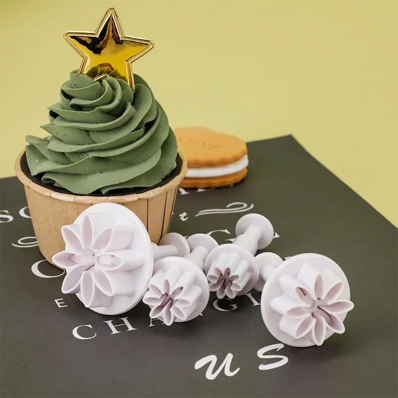 4 Pezzi Stampini per Biscotti a Spinta Stampo a Molla Stampo per Biscotti Fiore Margherita Stampo Fai da Te Stampo per Torte Dolci Timbro per Fondant Strumenti per Torte