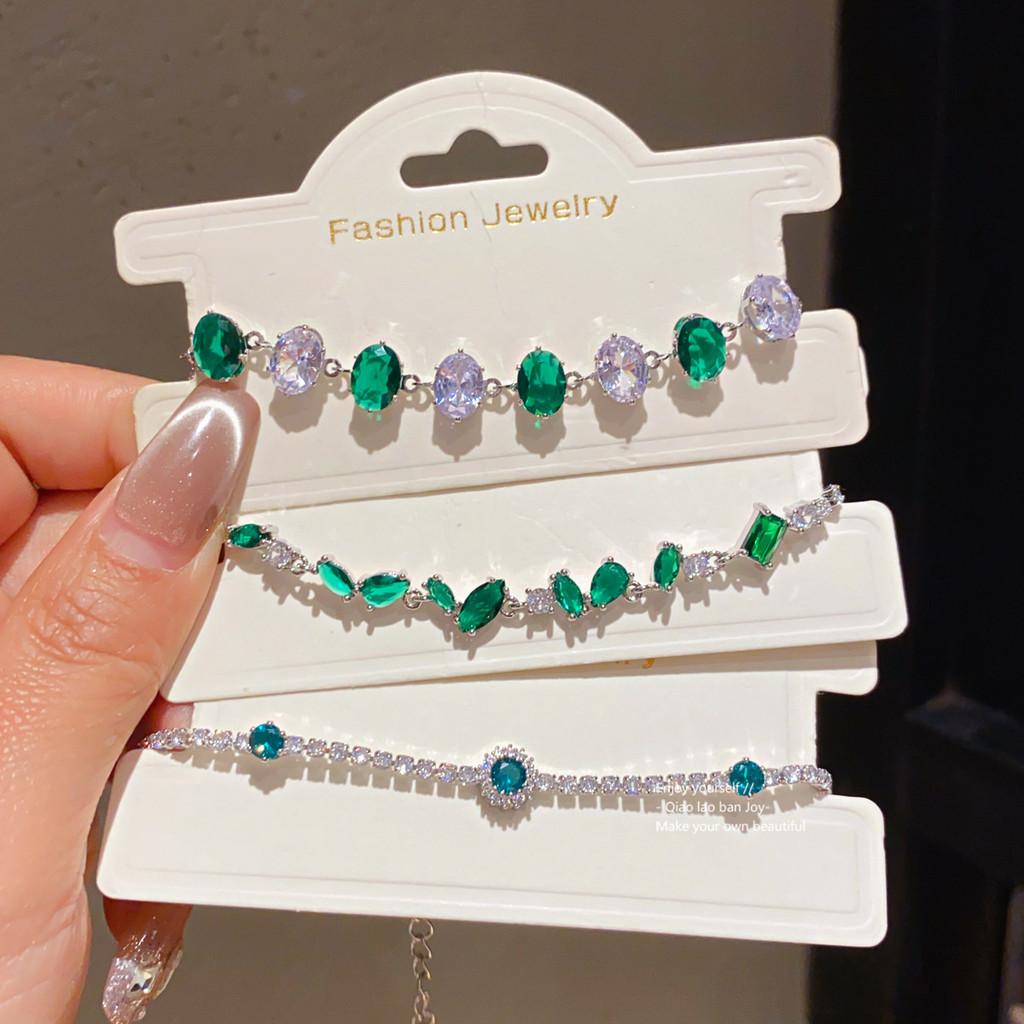 Geometric Zircon Oval Pendant Bracelet For Women With Luxury Style And Gift Occasion