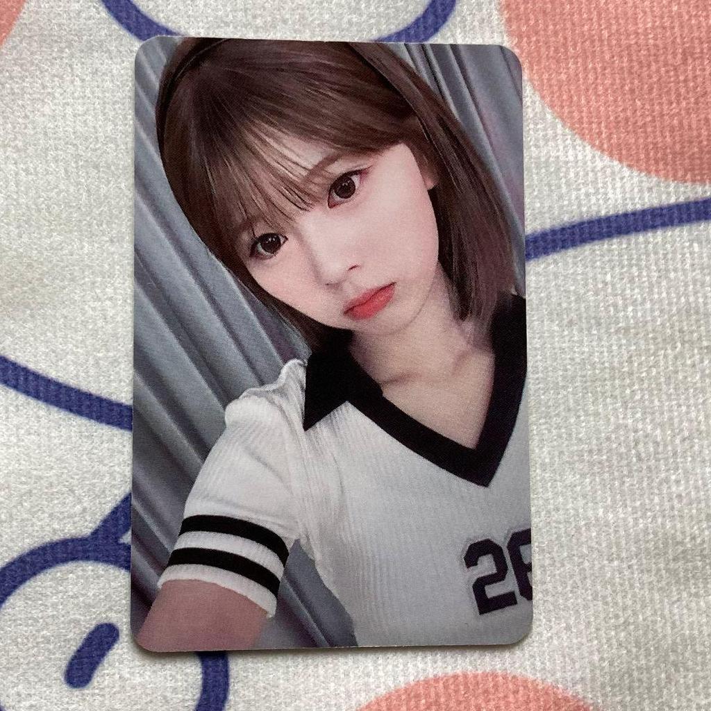 [USED] Korea NiziU Riku All Attendance HEARTRIS Limited Trading Card