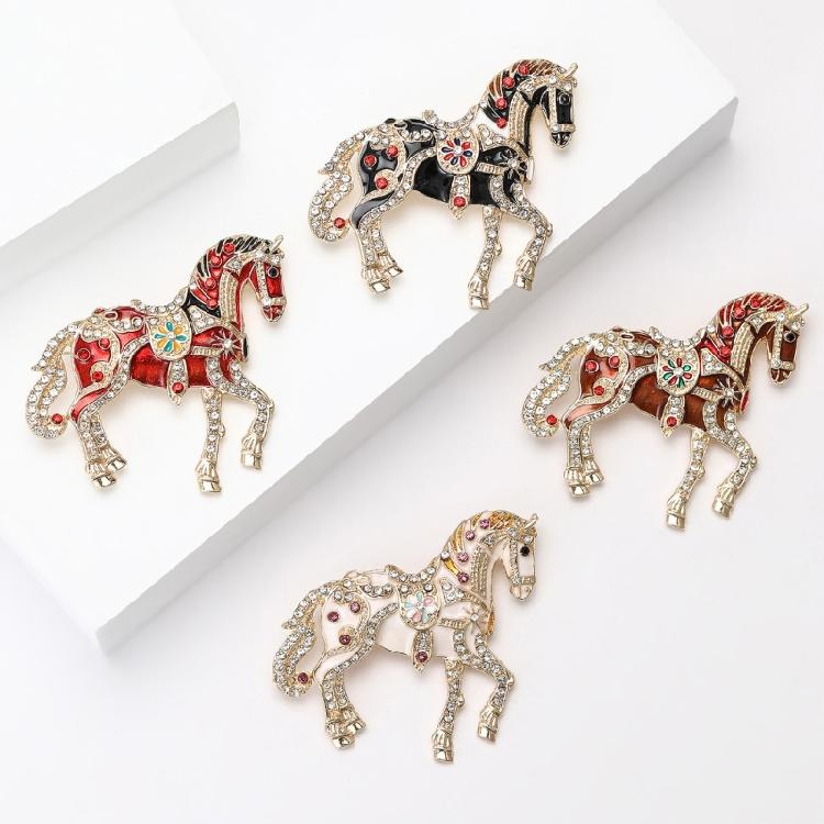 Delicate Cartoon Horse Brooch with Rhinestones Embellishments Enamel Animal Shaped Lapel Pin Accessory