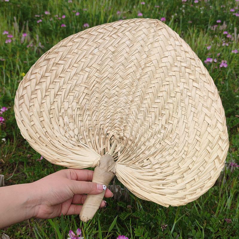 Liangshun Handmade Large Cattail Palm Leaf Fan with Curved Handle