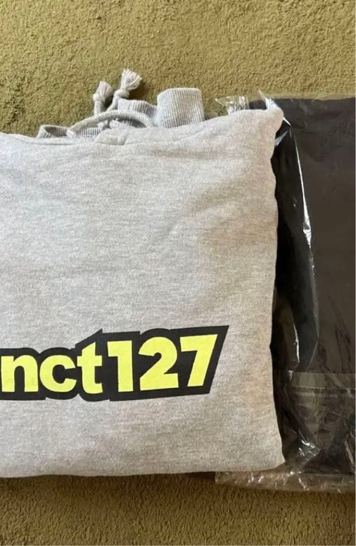 

[USED] Vintage Anime T-Shirt Y2K Title Fleeting