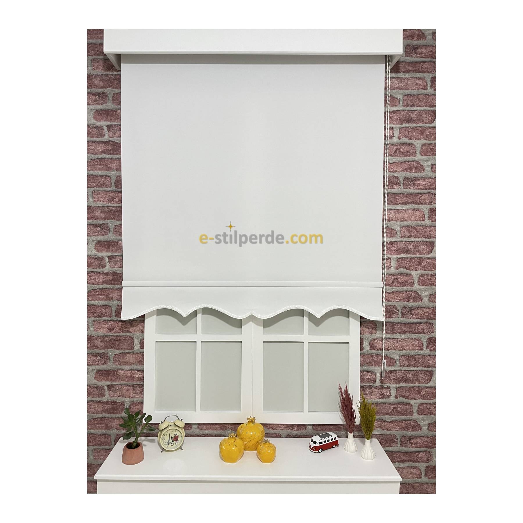 

Рулонные шторы для окон Luxury Roller Blinds White ( Секция юбки )
