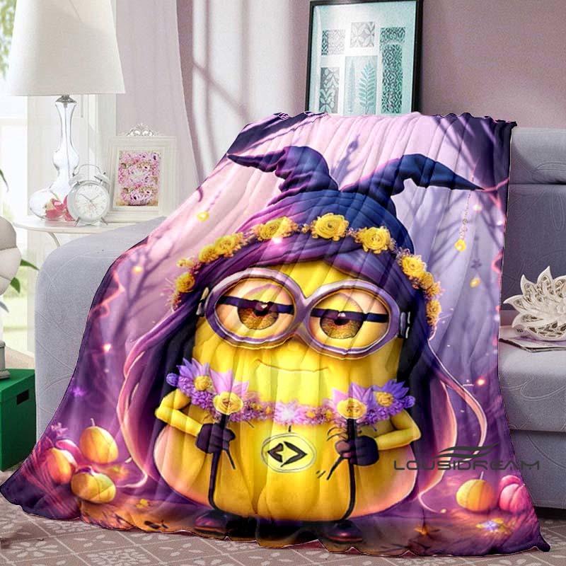 Kawaii (Minions) Cartoon Blanket with Big Eyes, Soft and Comfortable Flannel Blanket Suitable for Travel and Home Use.