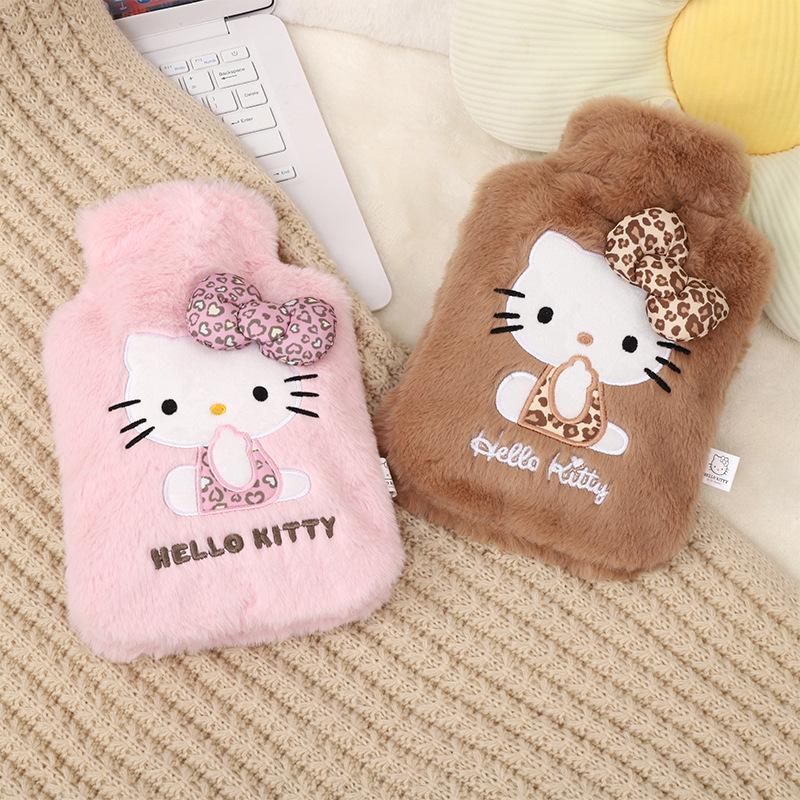 Leopard Print Hot Water Bottle - Explosion-Proof, Thickened, Cute Design for Abdominal Comfort.
