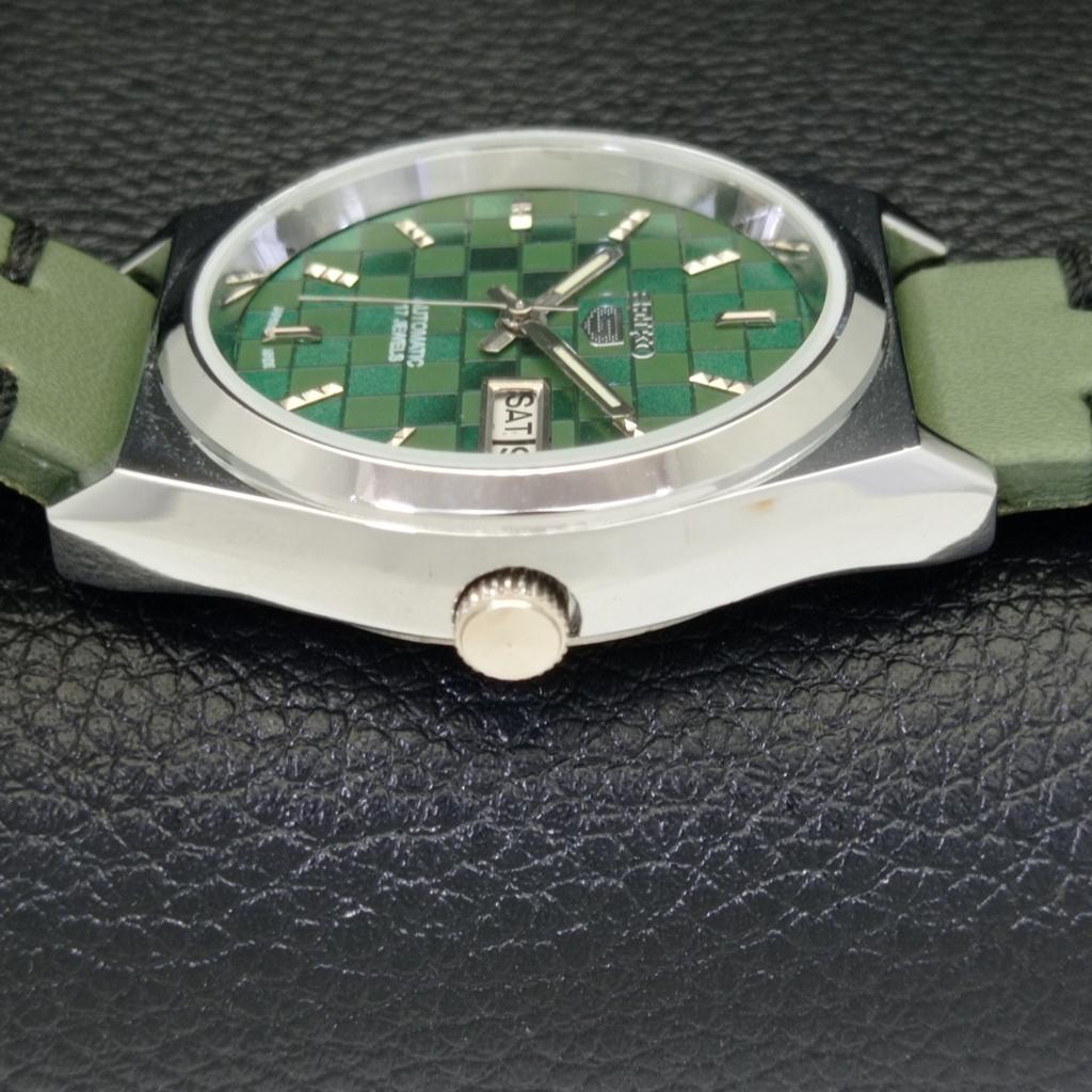 REFURBISHED SEIKO 5 AUTOMATIC MENS WATCH JAPAN MADE GREEN DIAL CUSTOM A440057-2 QV90-a440057