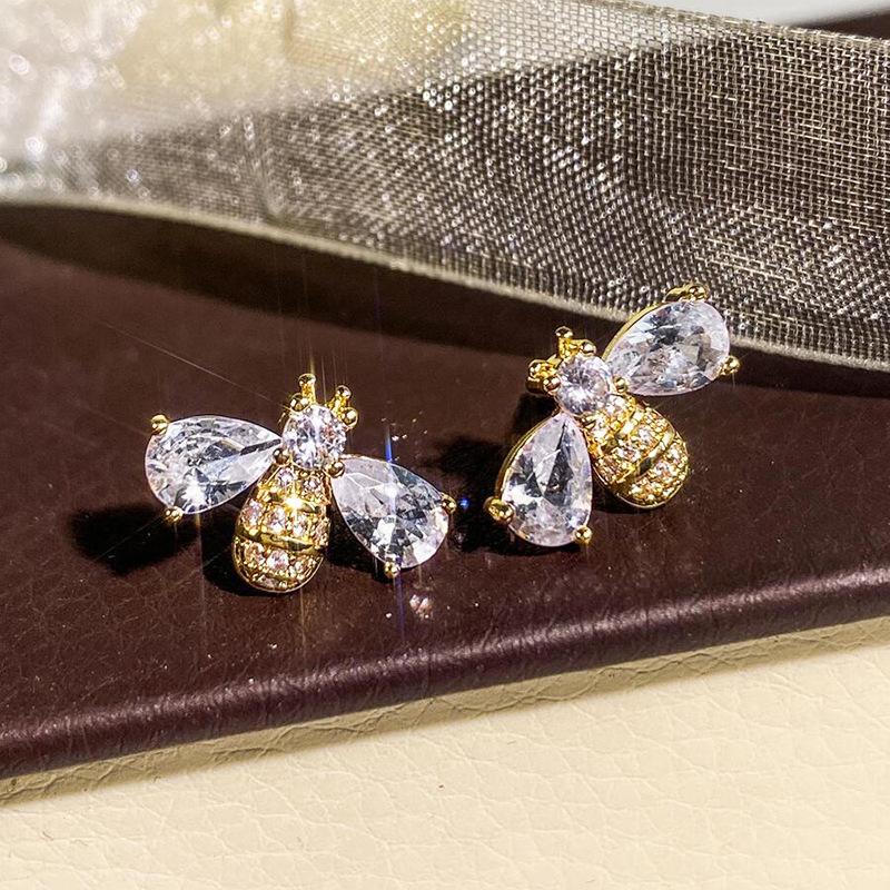 Bee earrings embedded with transparent zircon