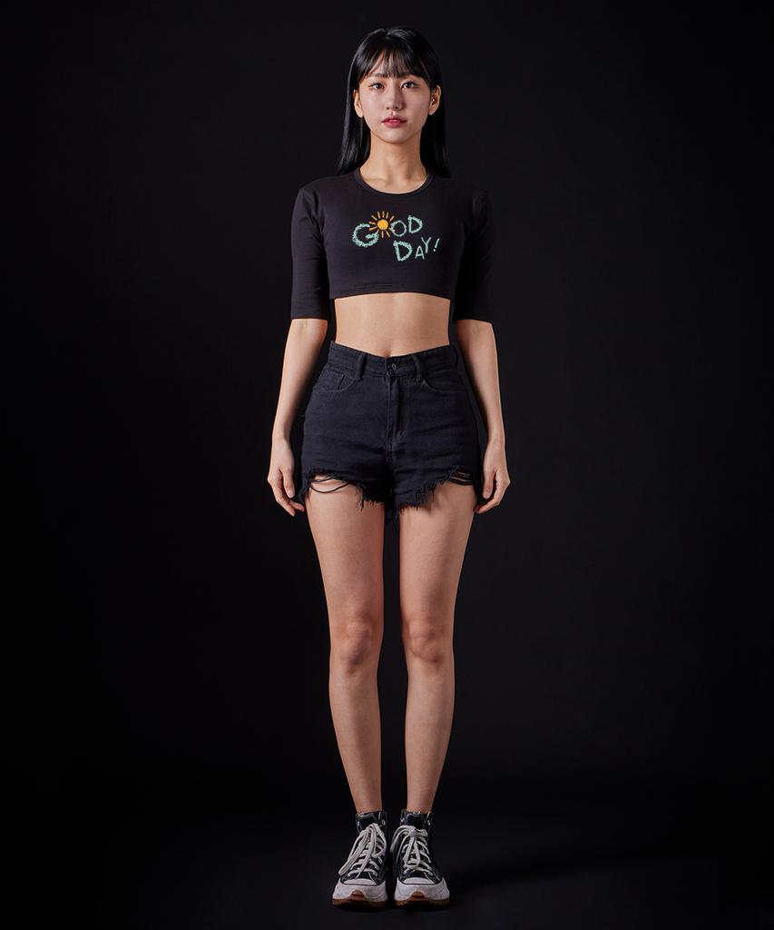 ASTRAL PROJECTION Good Day Supima Spandex 5-Quarter Sleeve Short Crop Top_Black