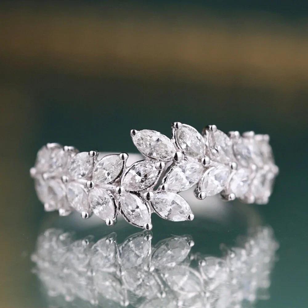 Fashion Leaf Design Cubic Zirconia Ring for Women Exquisite Bridal Wedding Ceremony Party Rings New Statement Accessories