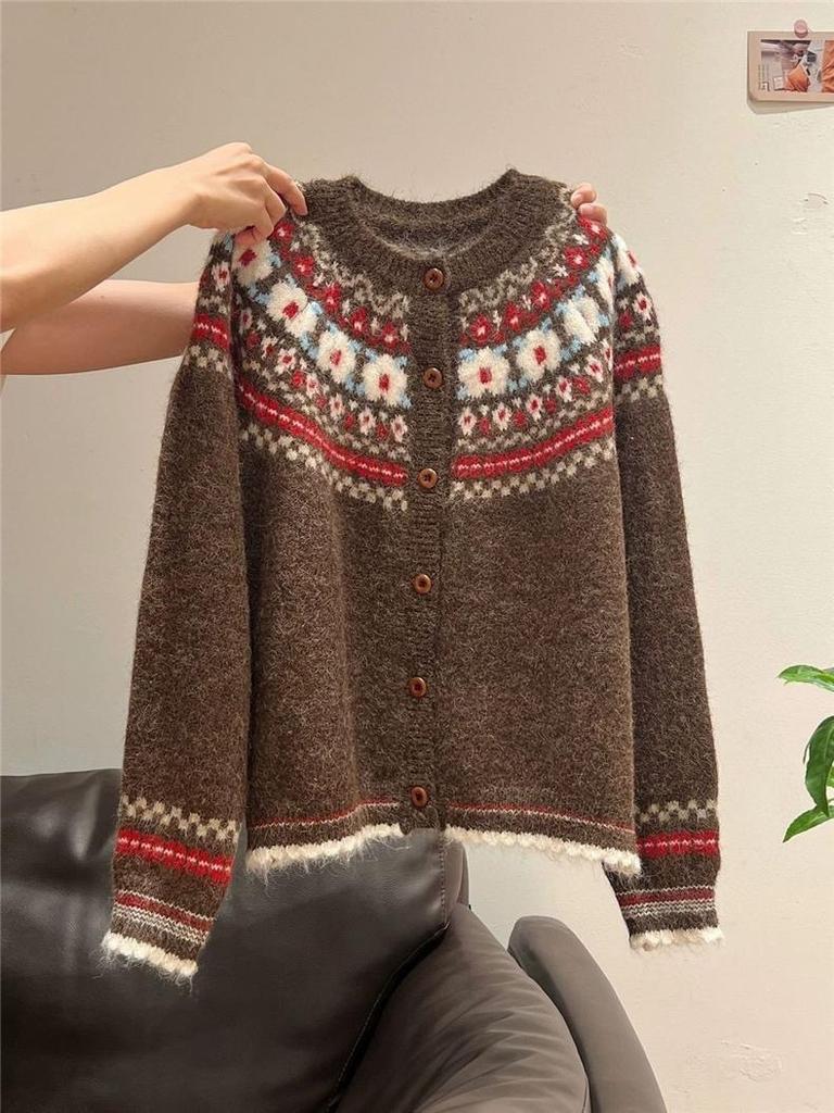 Jacquard autumn and winter new knitted cardigan sweater women's loose soft waxy casual lazy style versatile coat top long sleeve