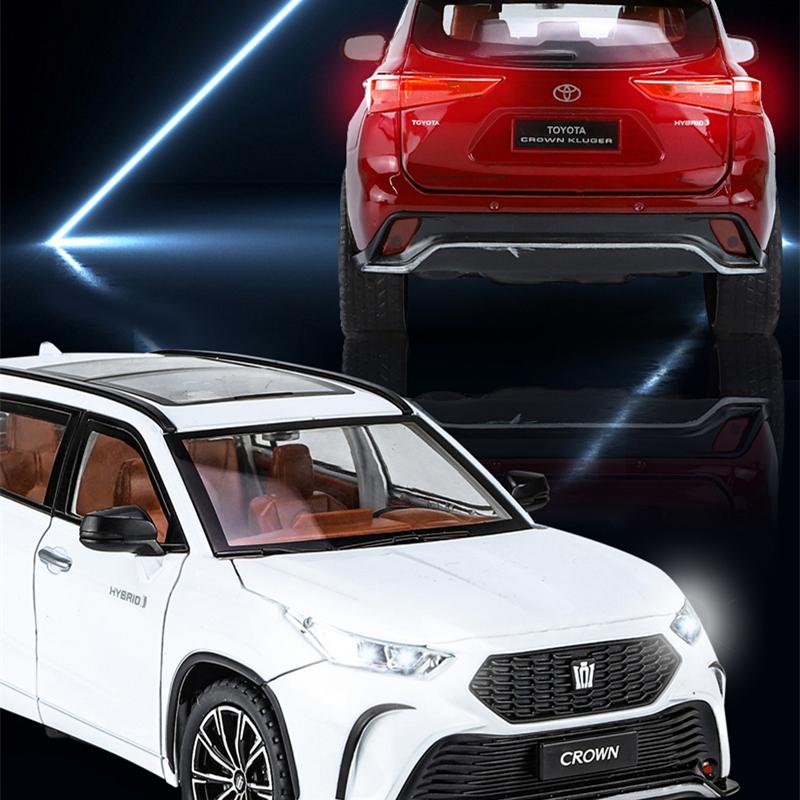 1/24 Toyota Crown KLUGER SUV Alloy Car Model Diecast Metal Toy Off-road Vehicles High Simulation Sound and Light Collectibles Kids Gift
