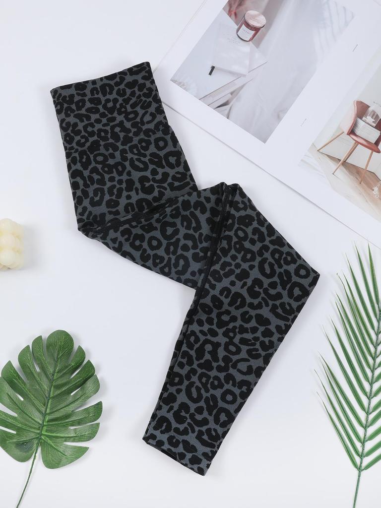 Cross-Border High-Waisted Yoga Pants - Hip-Lifting, Elastic, Ribbed Knit, Purple Fitness Wear.