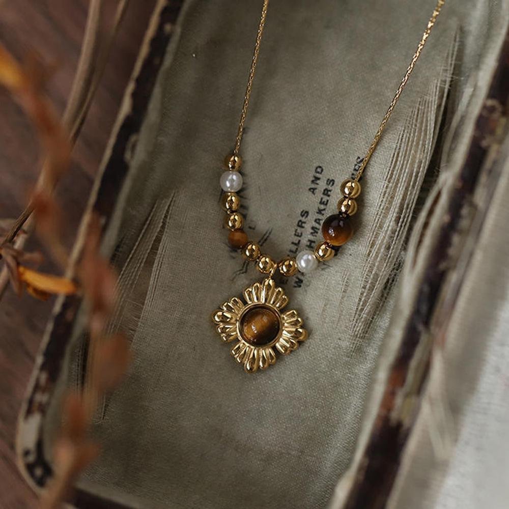 Maillard Style Brown Flower Pendant Tiger Eye Stone Bead Chain Necklace for Women Fashion Charm Chokers Collar Chic Cast Jewelry