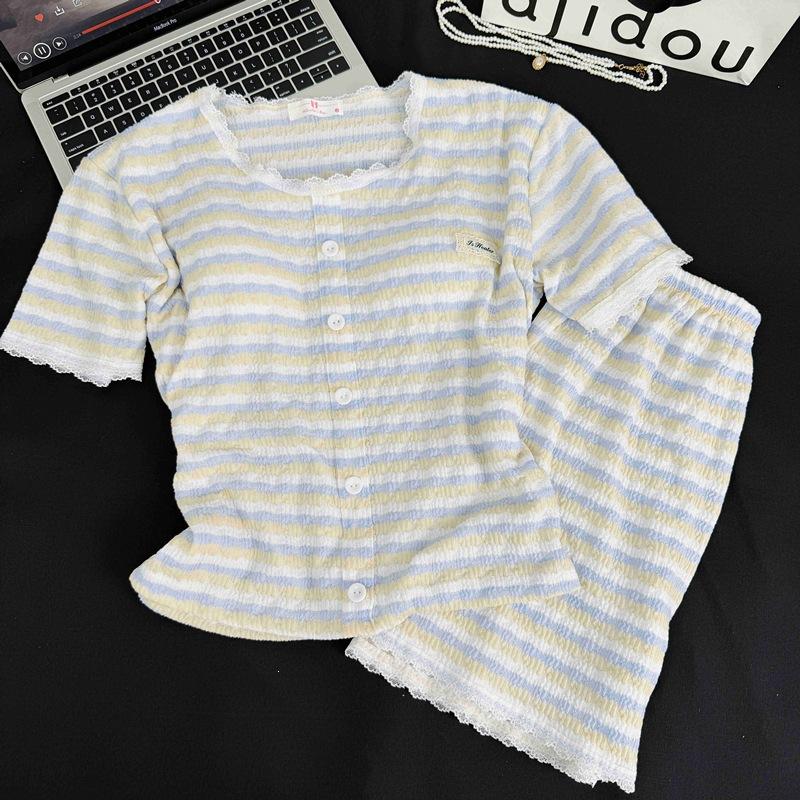 

Pajamas with chest pads women s spring and summer thin short-sleeved shorts lace edge sweet girly loungewear summer can wear outside XXL