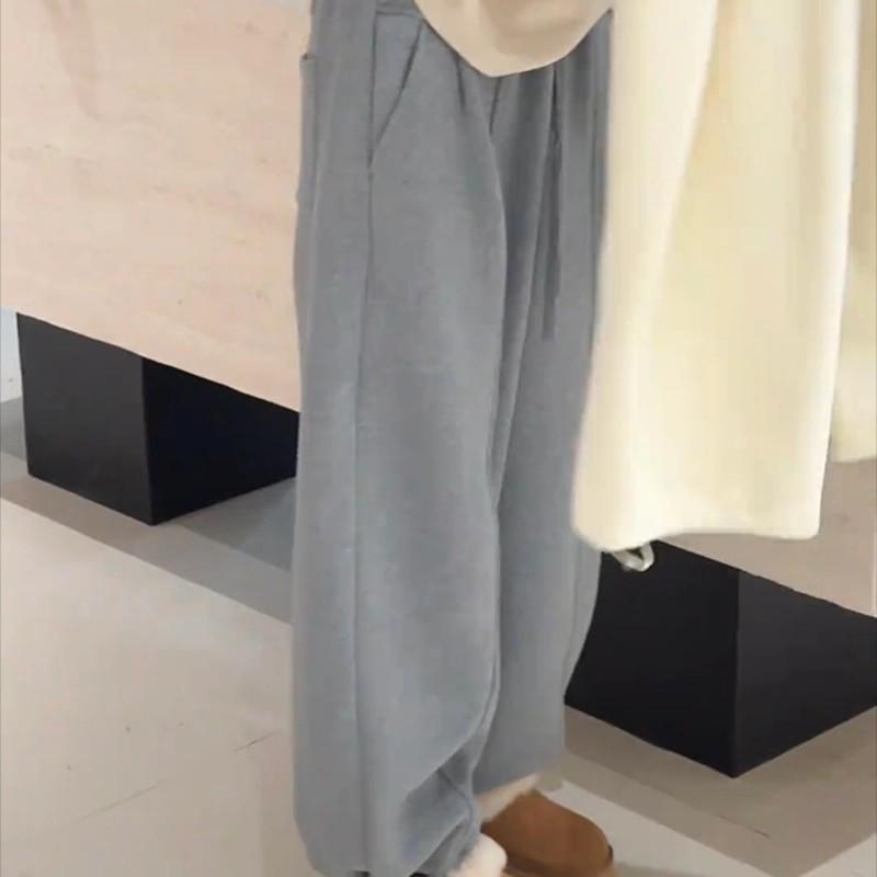 2025 Winter Women's Korean Fleece-Lined Wide-Leg Sweatpants: Fashionable, Warm, Loose, Versatile, and Cuffed Casual Pants.