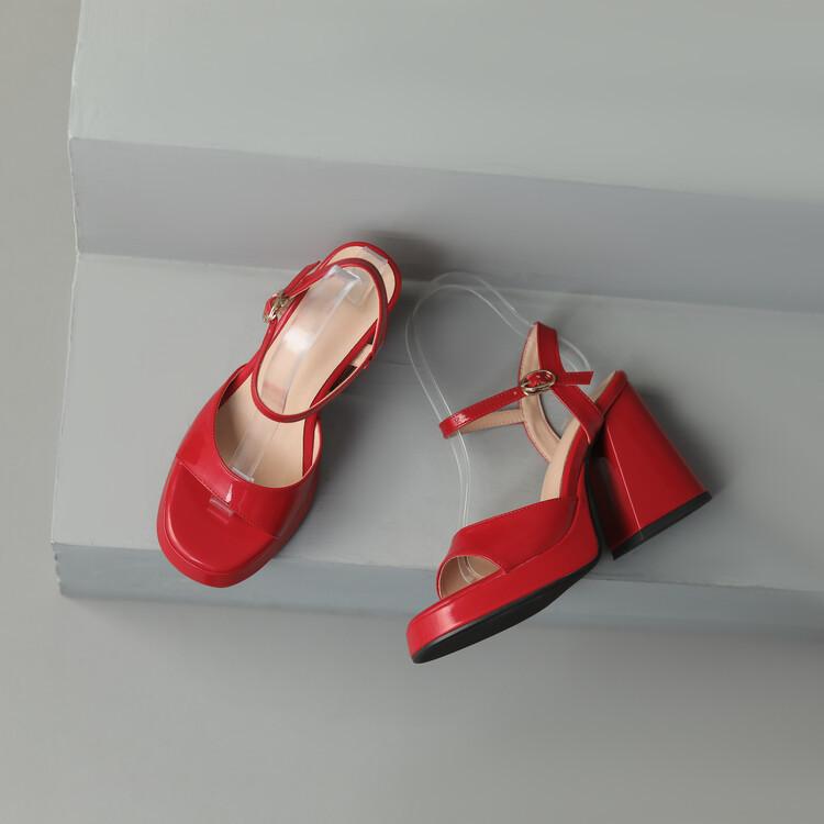 Fashion New patent leather round head fish mouth hollow buckle waterproof platform thick heel high heel sandals for women