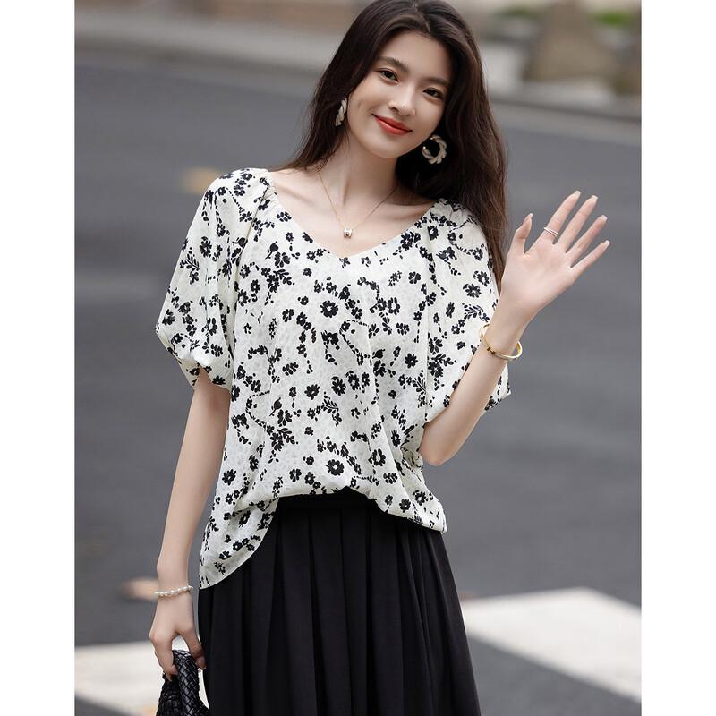 

Demana Women s Floral V-Neck Bubble Print Blouse XL