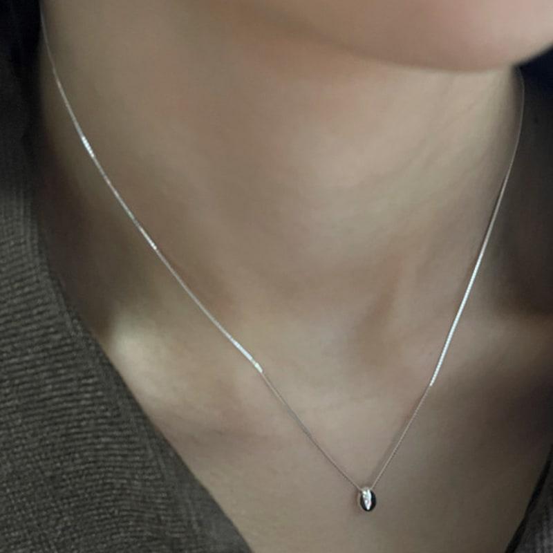 

MARQUEMENT 925 silver tiny egg necklace Silver