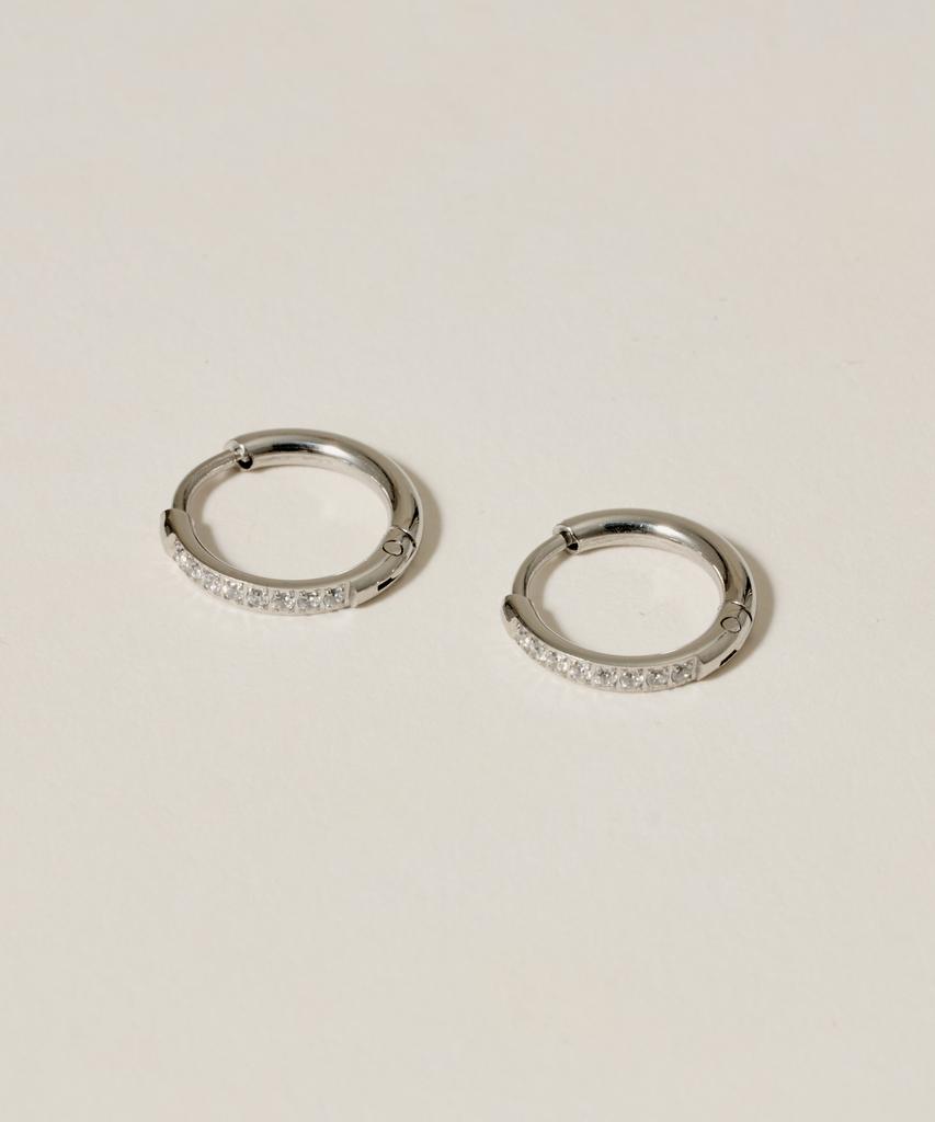 Novice Tokyo Cz Hinged Hoop Pierce Surgical Cz Hinged Hoop Pierce [Stainless] / Silver