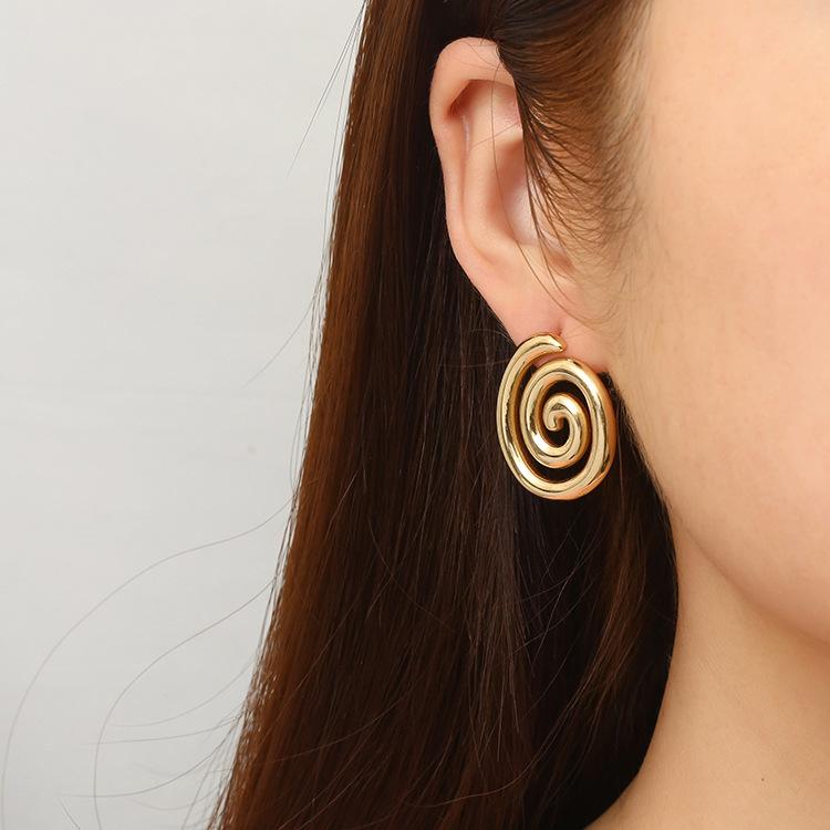 Trend 18K Gold Stainless Steel Rotary Thread Earrings Stainless Steel Earrings Women's Earrings Jewelry