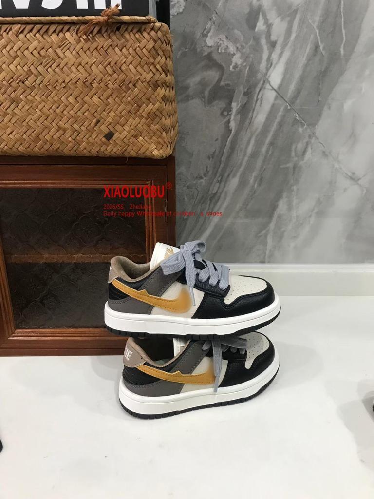 2025 Winter Plüschgefütterte Sneaker für Jungen und Mädchen – Warm, Modisch, Bequem, Doppelte Baumwollschuhe für ältere Kinder