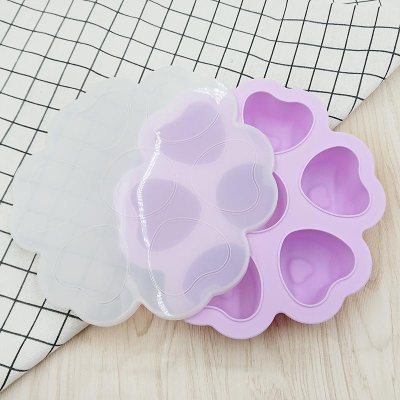 Heart Shaped Silicone Mold: Food Box and Ice Cube Tray