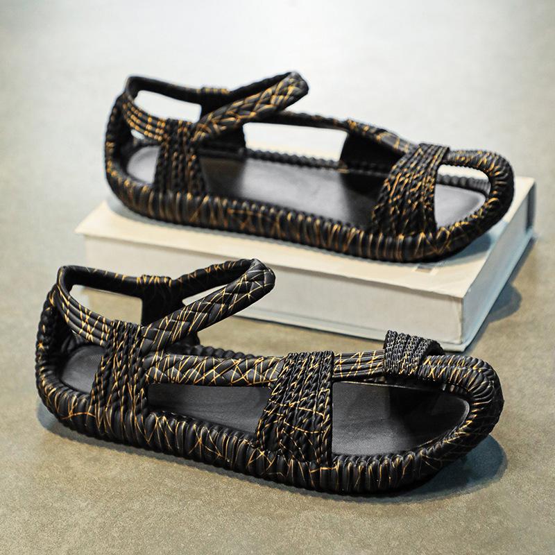 2024 Summer New Men's Straw Slippers Outdoor Large Size Beach Shoes Live Broadcast Breathable Wading Cold Slippers