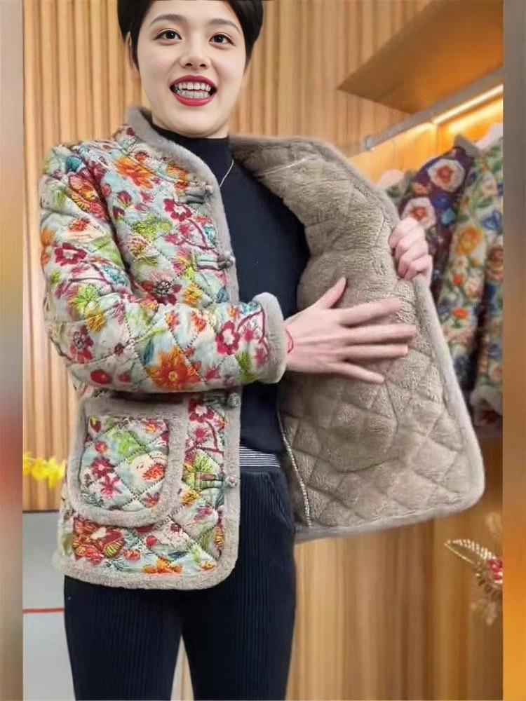 Mom's Petite Plus Velvet Cotton Jacket - Autumn/Winter, Middle-Aged and Elderly Women's Warm Lightweight Short Coat