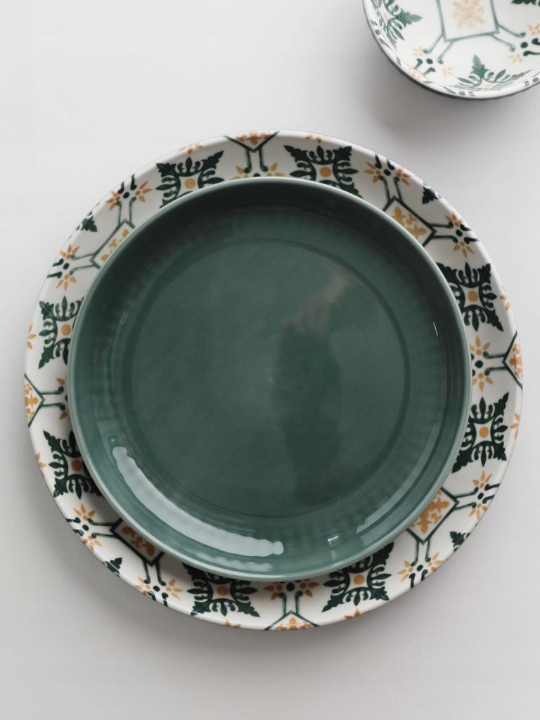 LARGE SHALLOW CERAMIC DINNER BREAKFAST PLATE 26 cm MOSAIQUE LINE