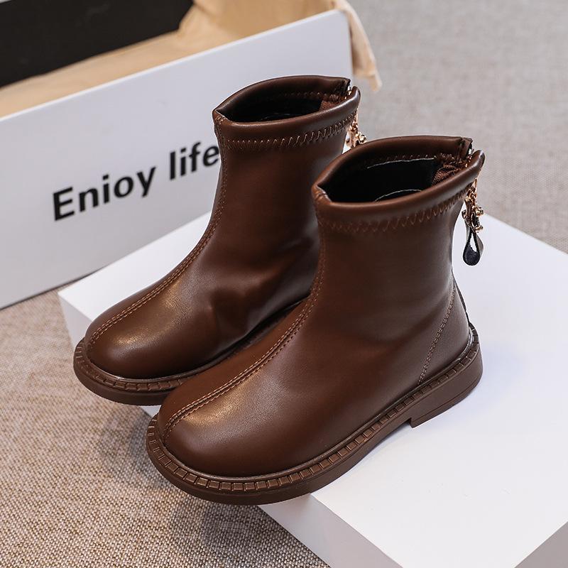 

Корейские ретро новые детские кожаные ботинки средней длины модные бархатные теплые детские короткие ботинки 26 yards inner length 16.5cm коричневый