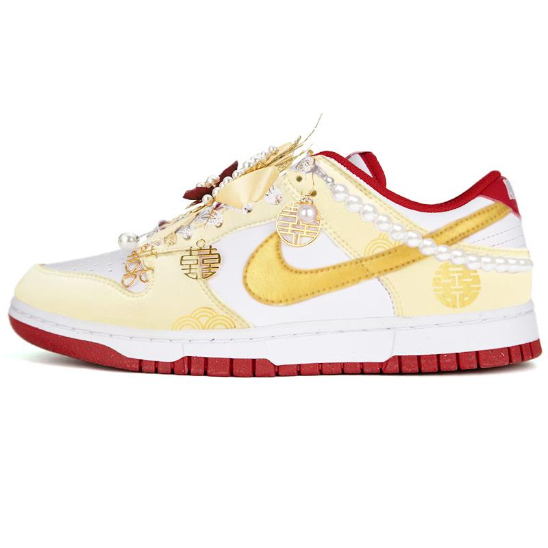 

Nike Dunk Nike Wedding Shoes Couple Abrasion Resistant Lightweight Low top Skateboard Shoes Unisex Red Gold DD1391-002(Team562-) 35.5