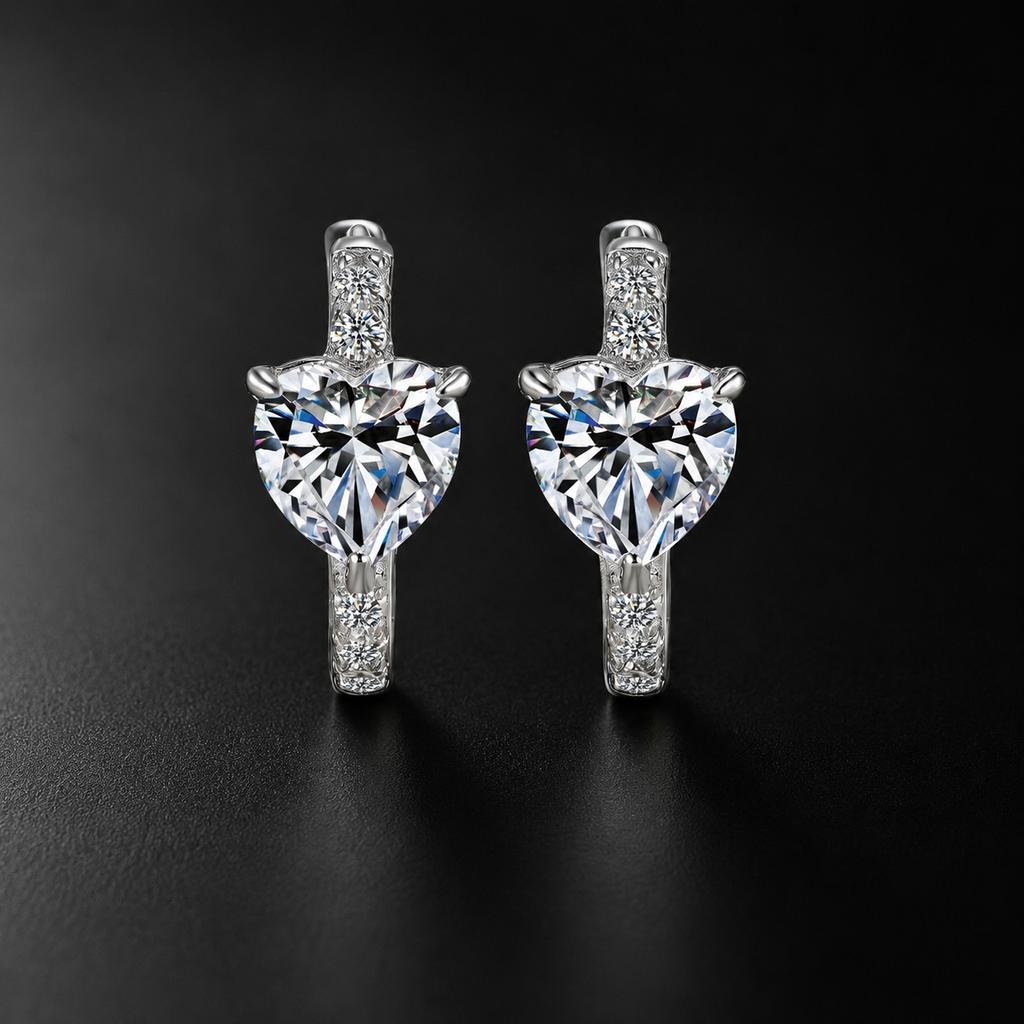 Heart Shape Moissanite Hoop Earrings 925 Sterling Silver Huggie Earring Dainty Love Heart Moissanite Jewelry for Gift Women
