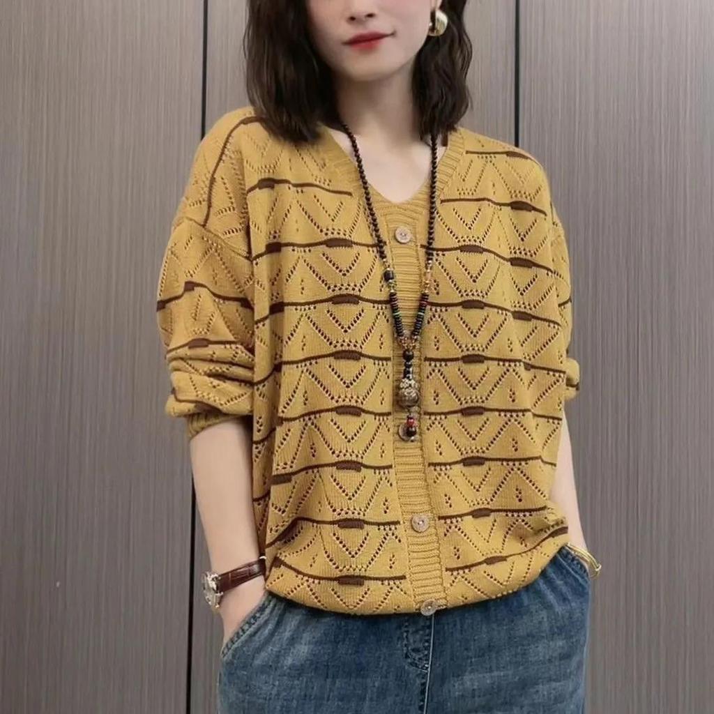 Women's Spring/Summer V-Neck Loose-Fit Pullover Lace-Detail Knit Sweater Ladies Design Lightweight Top
