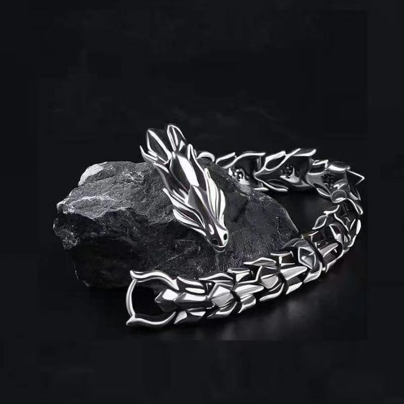 

Retro Old Personality Faucet Domineering Two-Color Hip-Hop Punk Gothic Bracelet 19CM