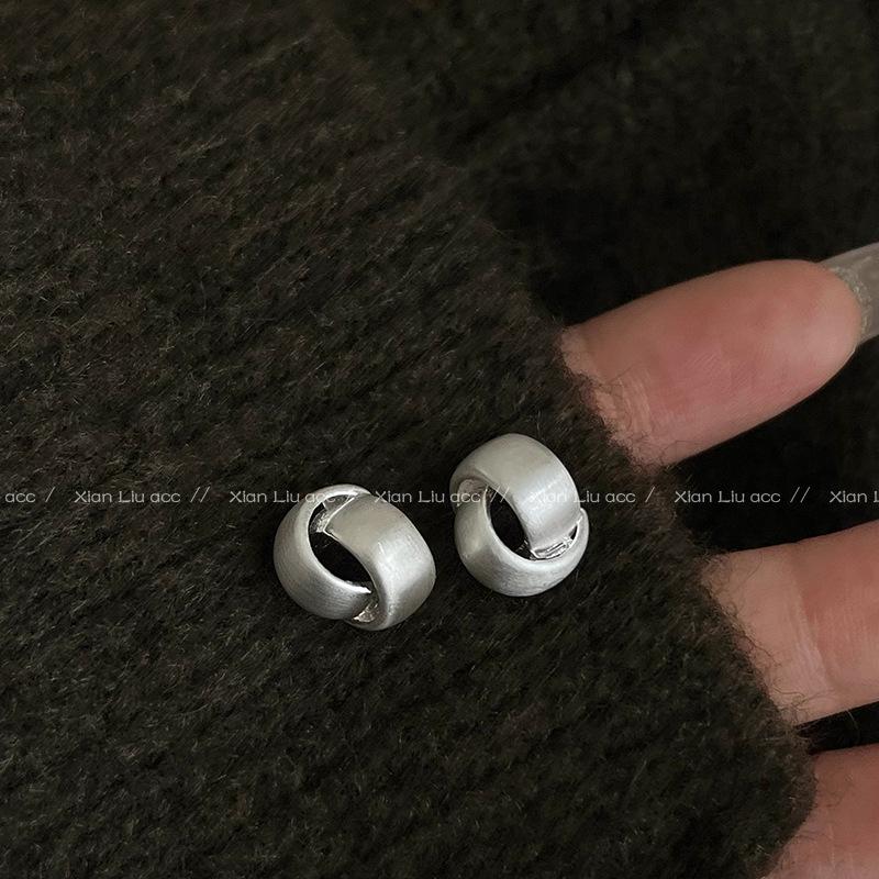 Silver Brushed Retro Stud Earrings, 2025 Style: Unique High-End Design for Women