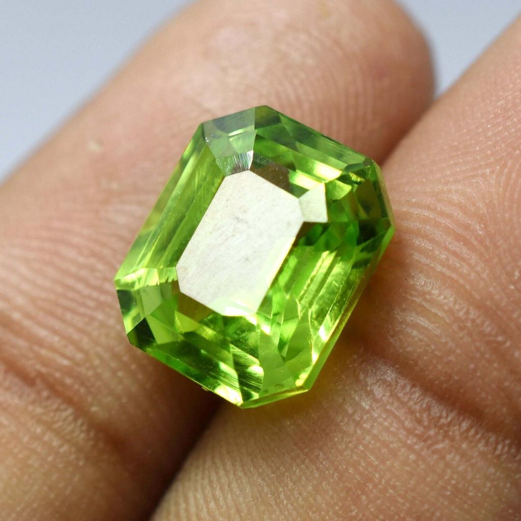 Natural Green Peridot Emerald Cut 9.54 Ct Loose Gemstone