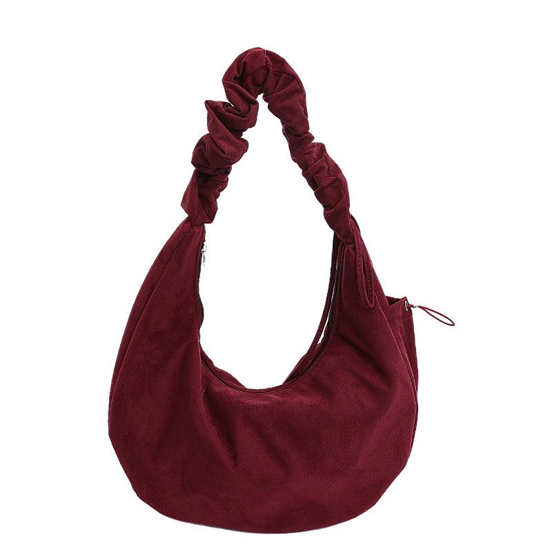 Simple and large-capacity pleated bag, new shoulder bag, cloud bag, fashionable small carry, portable messenger bag.