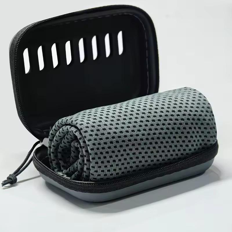 

Охлаждающие полотенца для кемпинга с чехлом EVA, Компактные и портативные дорожные ледяные полотенца, Быстросохнущие полотенца для спорта, тренажерного зала, походов и йоги 30*80cm