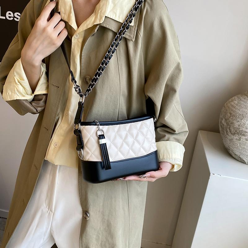 Early autumn new high-end chain stray bag street shooting trend single shoulder oblique span women's bag