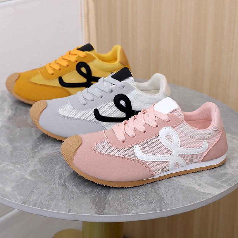 Summer New Fashion Soft Sole Retro Versatile Women's Single Shoes Breathable and Wear-resistant Women's Shoes