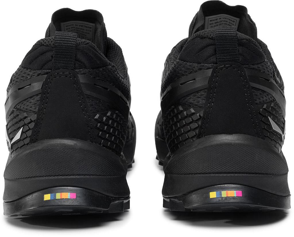 Обувь для треккинга Salewa Wildfire GTX Men black out/silver