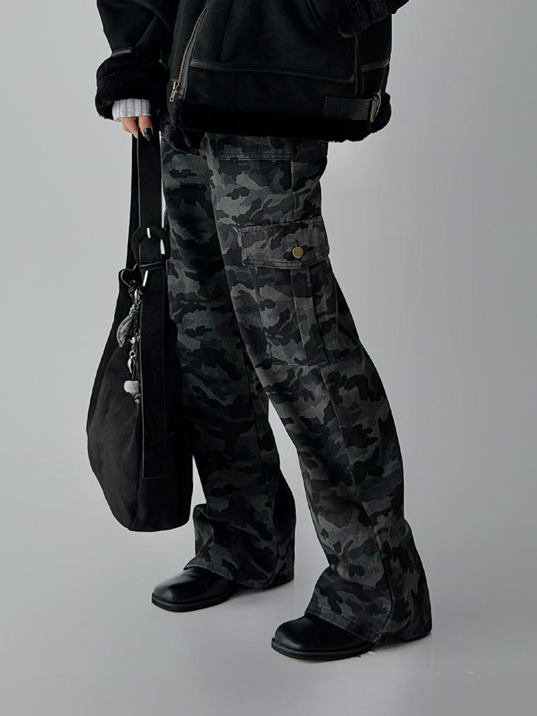 THE GREEN LAB Camo Military Cargo Pants [Camo Black]