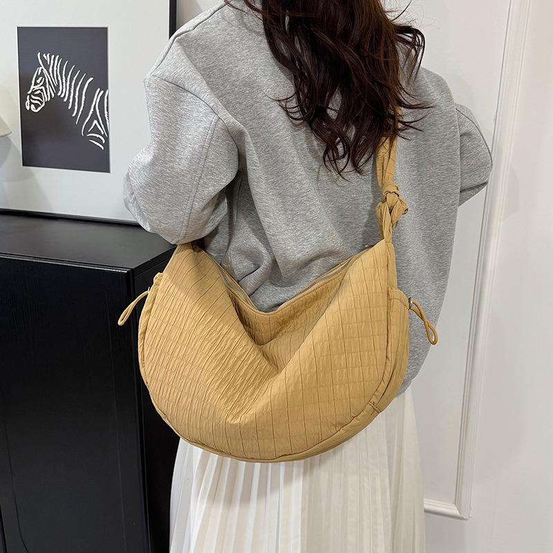 Niche Design Lazy Wind Dumpling Bag Daily Commute High Value Handbag Versatile High Sense Pleated Bag