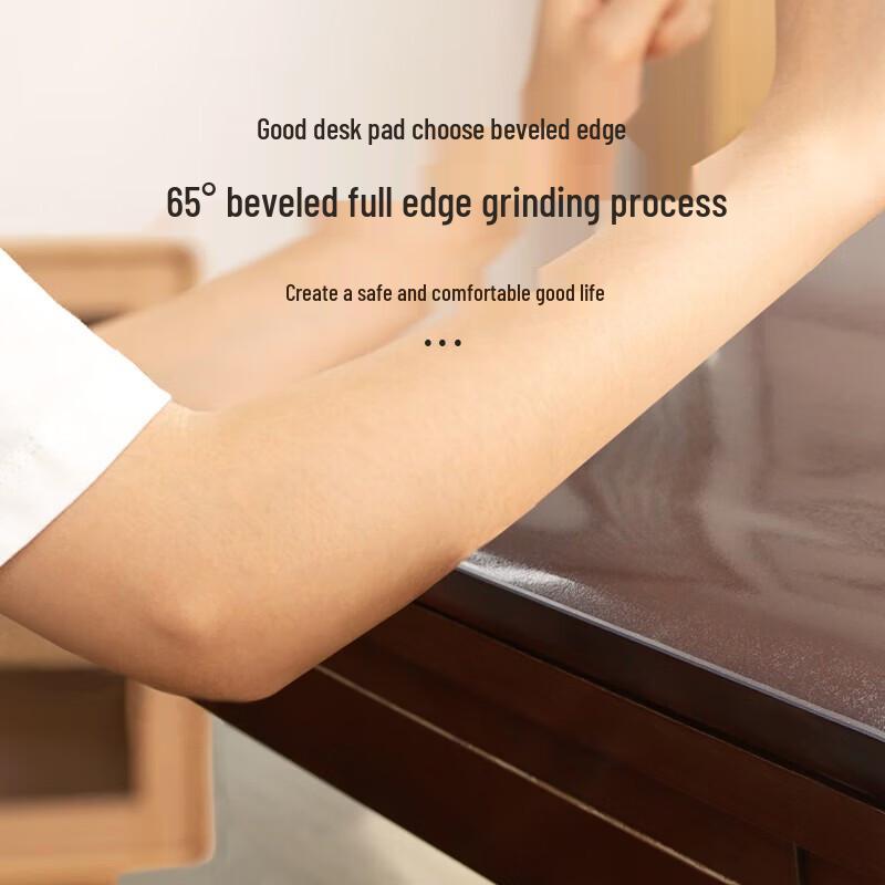 Gureide Frosted PVC Curved Table Mat