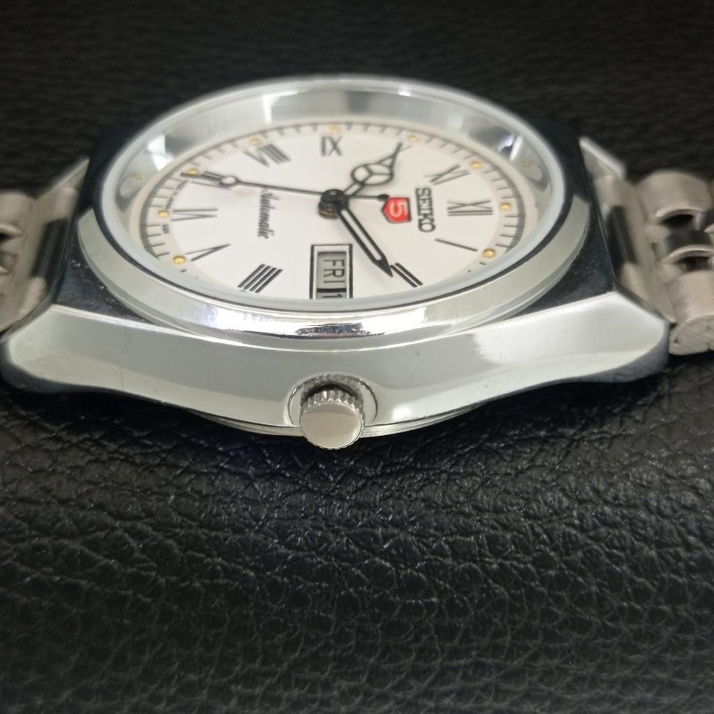 JAPAN VINTAGE REFURBISHED SEIKO 5 AUTOMATIC MENS ROMAN FIGURE WATCH a442658-1