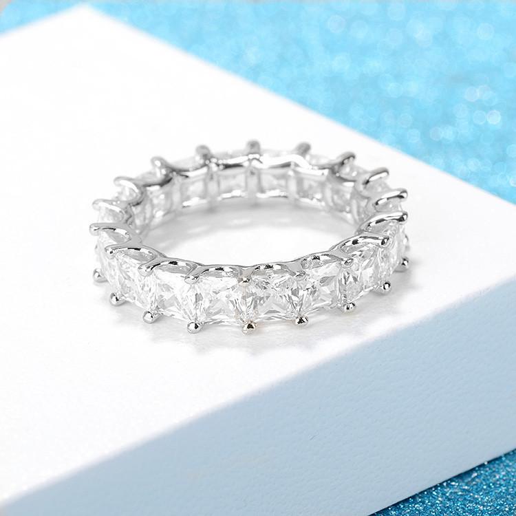 Luxury Zircon Crystal Ring for Women, Simple European Style, Elegant Fashion Jewelry Gift